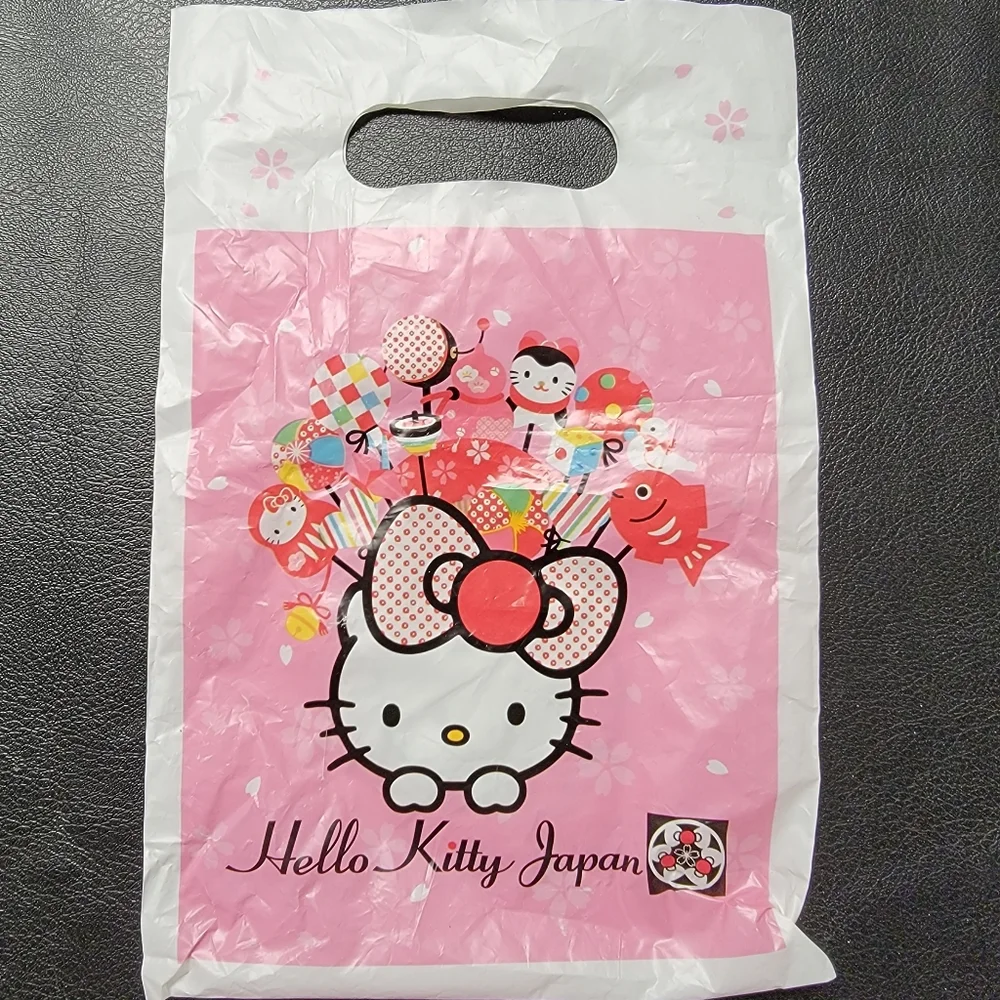 Hello Kitty new tag